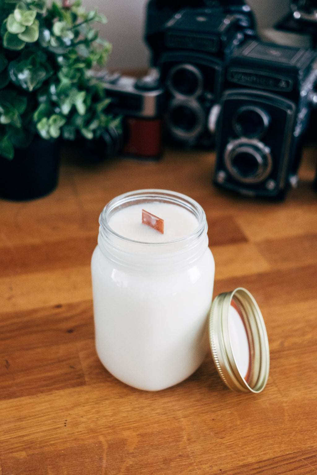 Cedarwood Wood Wick Candle